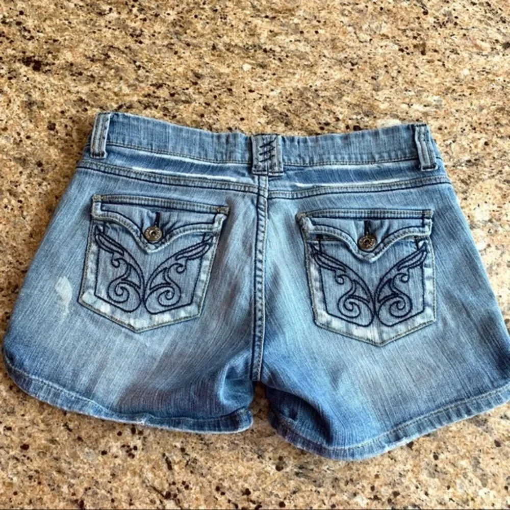 C Pink Denim Shorts 9‎